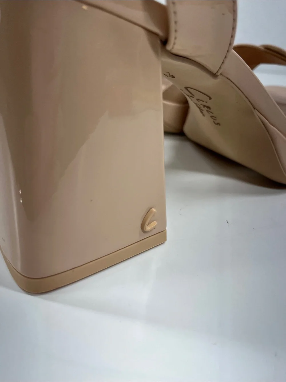 New Circus NY by Sam Edelman Kaitlyn Strappy Platform Sandals in Nude Size 9.5